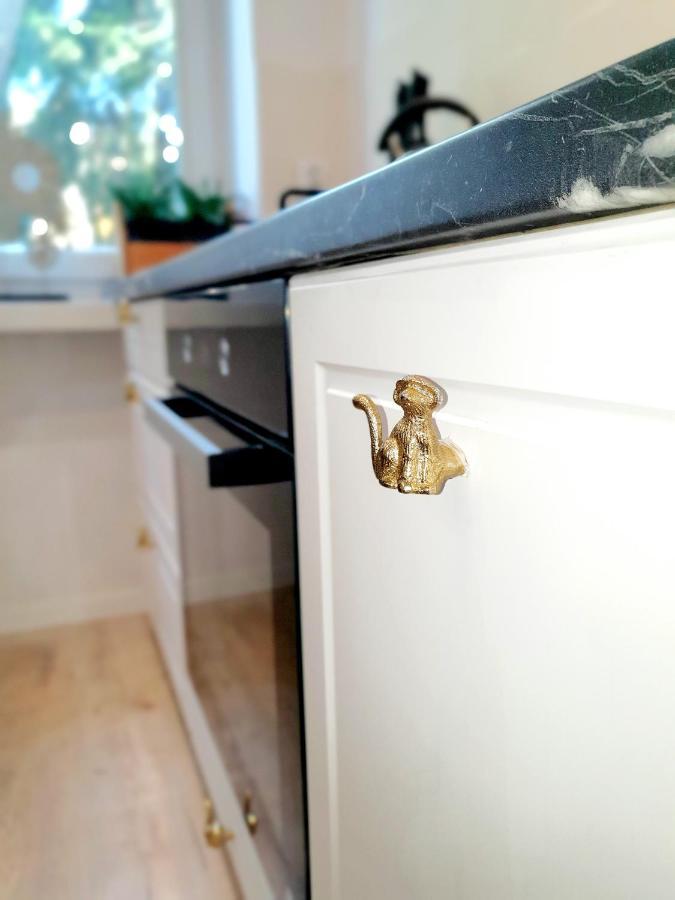 Apartment Monkey Arena *